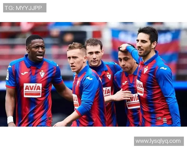 拉斯帕迎战埃瓦尔争夺西乙联赛关键三分之战